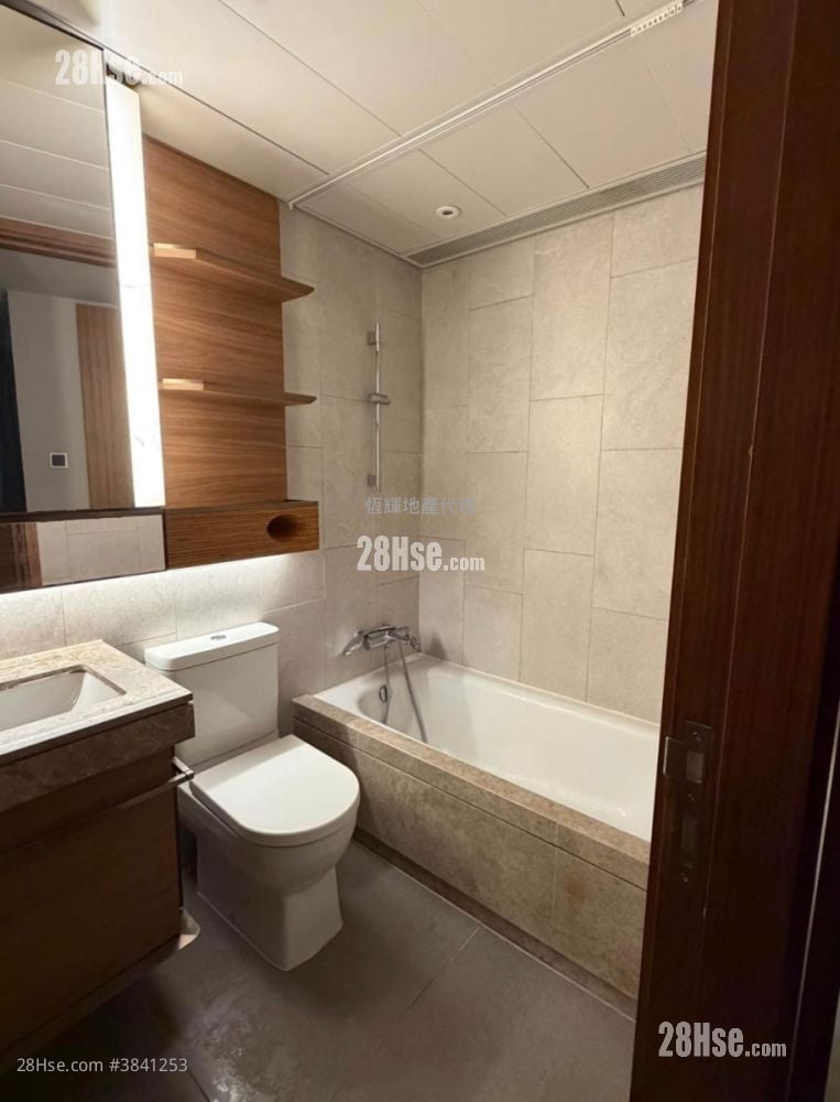 Park Hillcrest Rental 3 Bedrooms , 2 Bathrooms 663 ft²