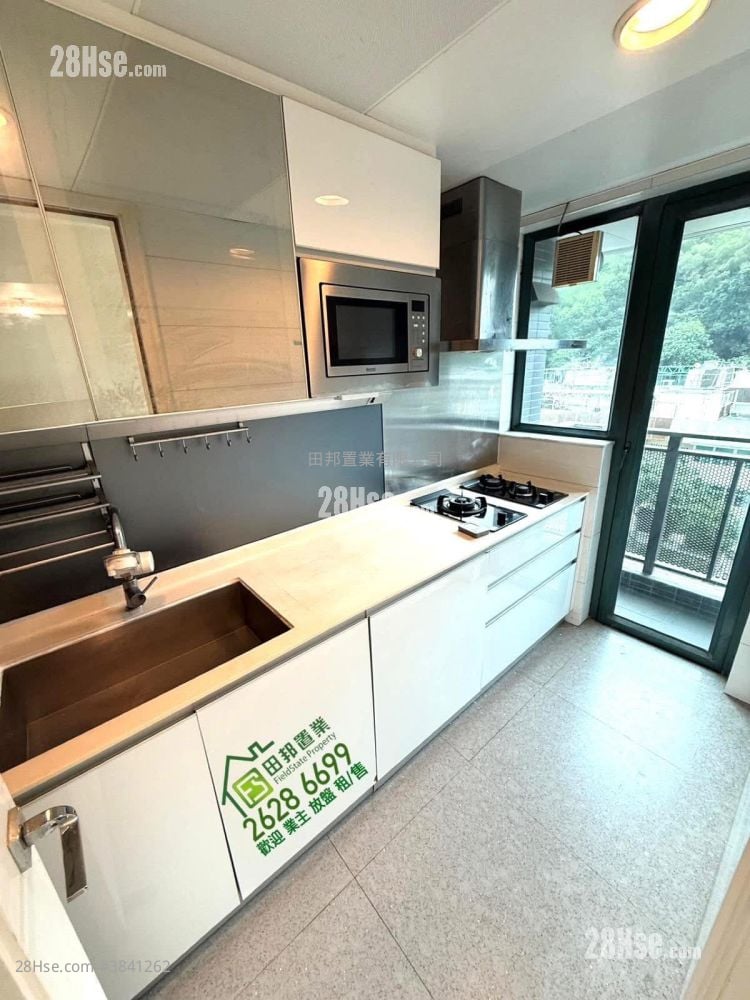 The Rise Rental 2 Bedrooms , 1 Bathroom 522 ft²