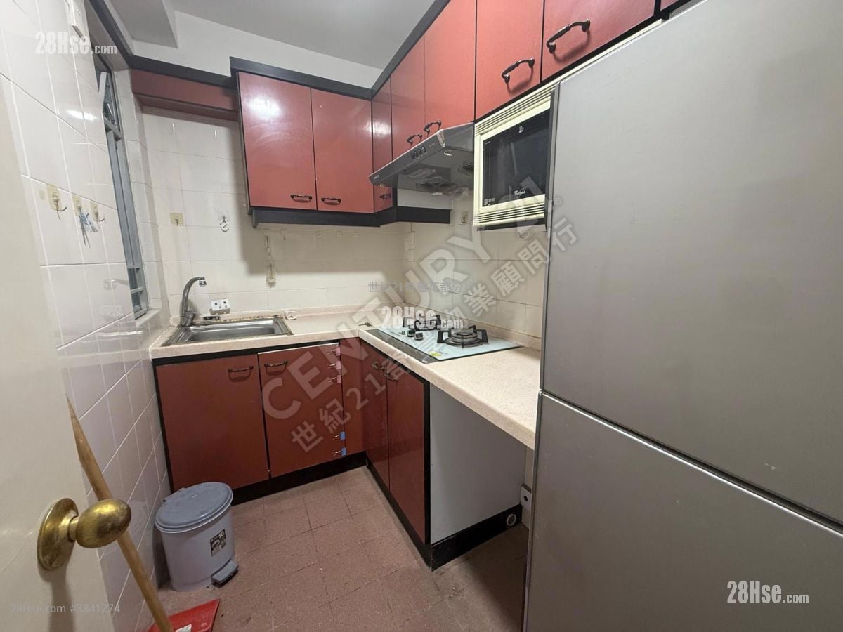 Flora Plaza Sell 2 Bedrooms , 1 Bathroom 392 ft²