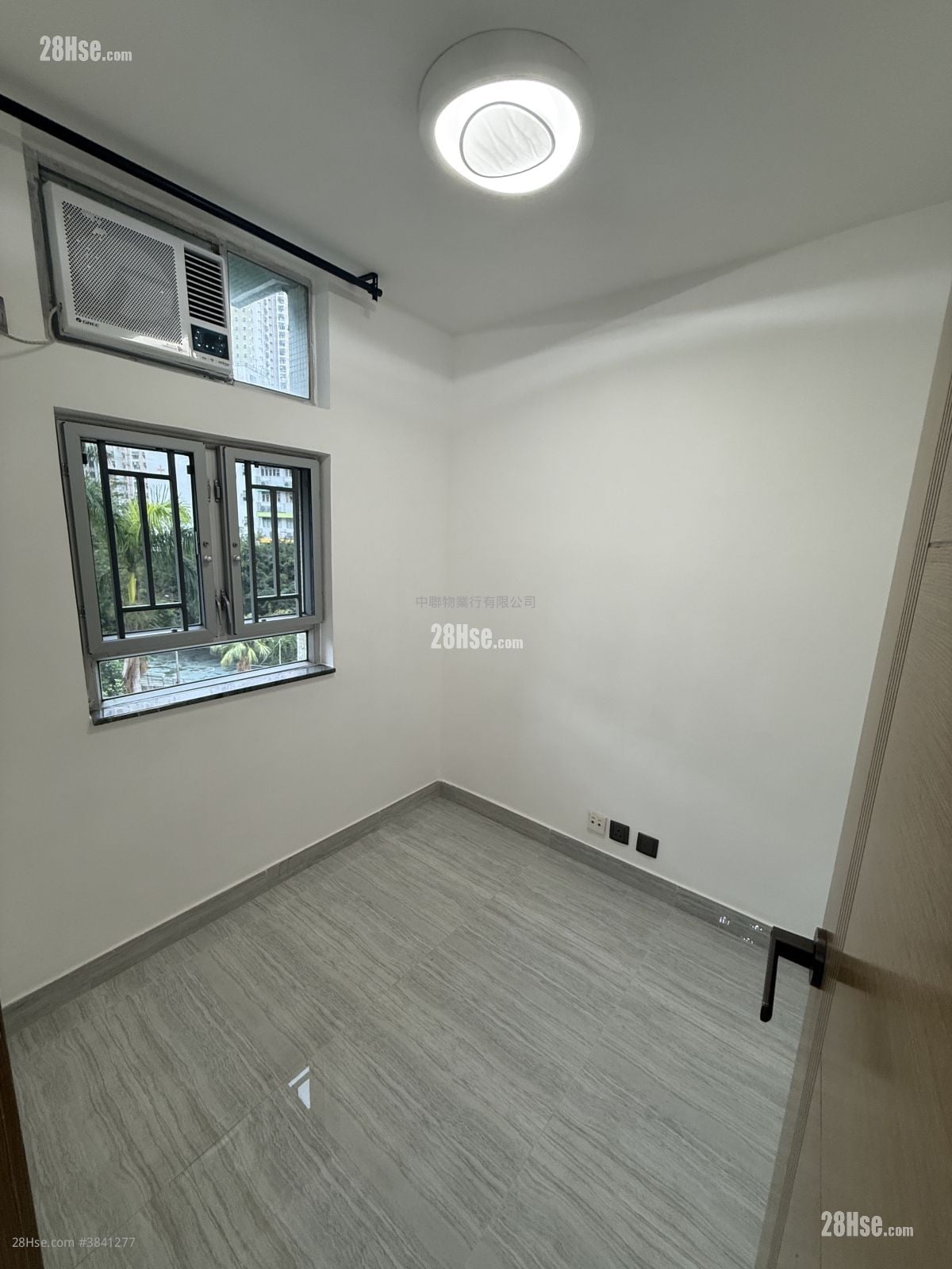 May Shing Court Rental 2 Bedrooms , 1 Bathroom 394 ft²