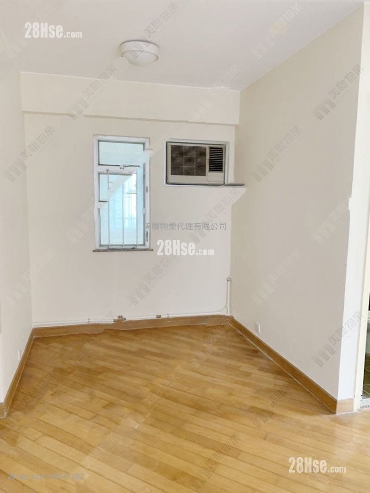 Flora Plaza Sell 2 Bedrooms 413 ft²