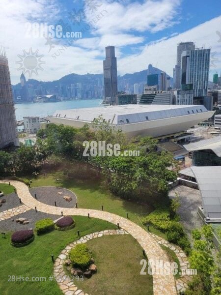The Metropolis Residence Sell 1 Bedroom 473 ft²