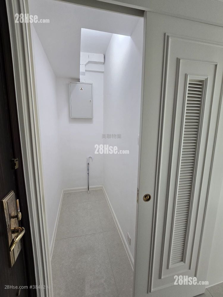 Hemera Rental 4 Bedrooms , 4 Bathrooms 1,120 ft²