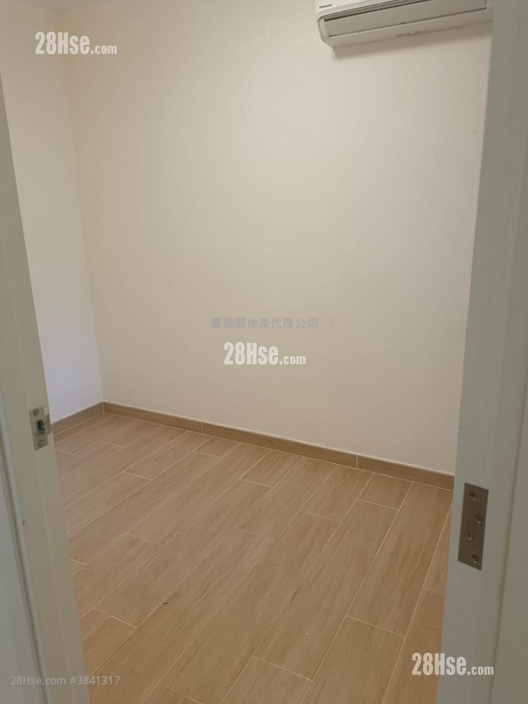Mei Foo Sun Chuen Rental 3 Bedrooms , 2 Bathrooms 656 ft²