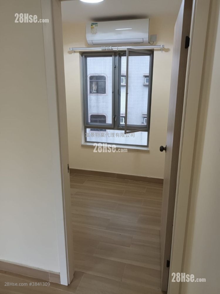 Lung Kwu Tan Rental 3 Bedrooms , 2 Bathrooms 653 ft²