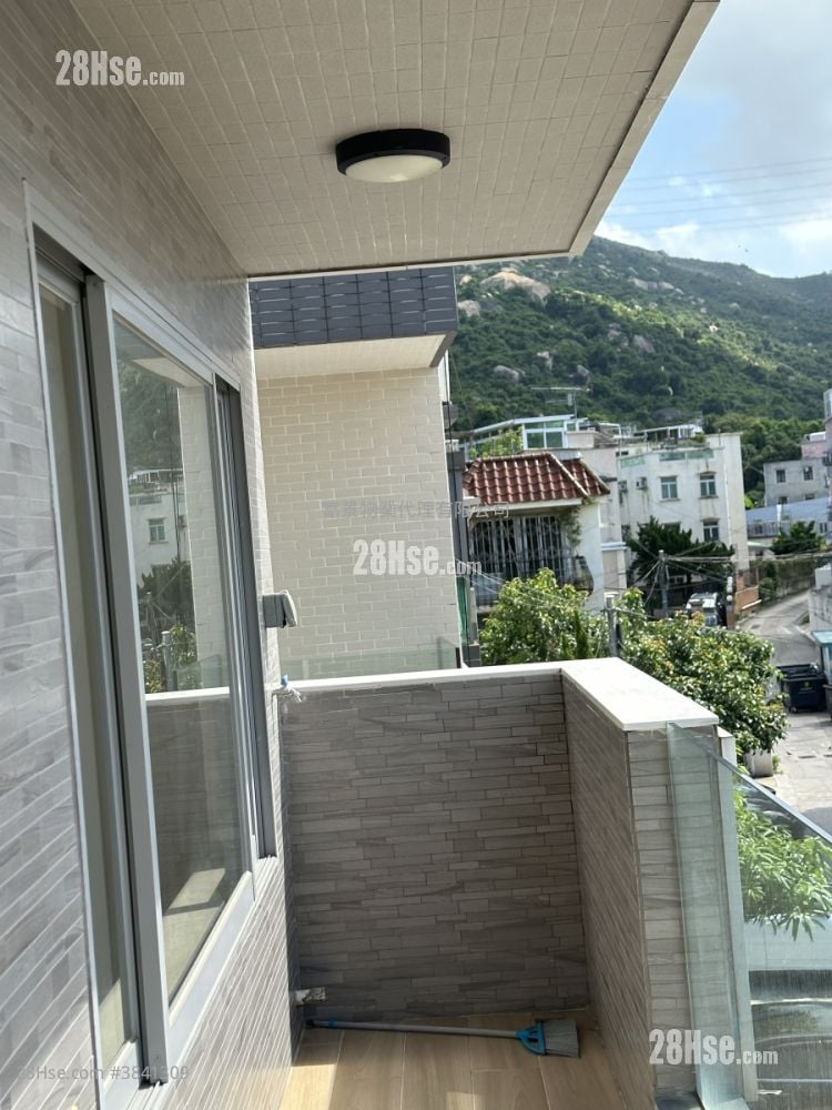 Lung Kwu Tan Rental 3 Bedrooms , 2 Bathrooms 653 ft²