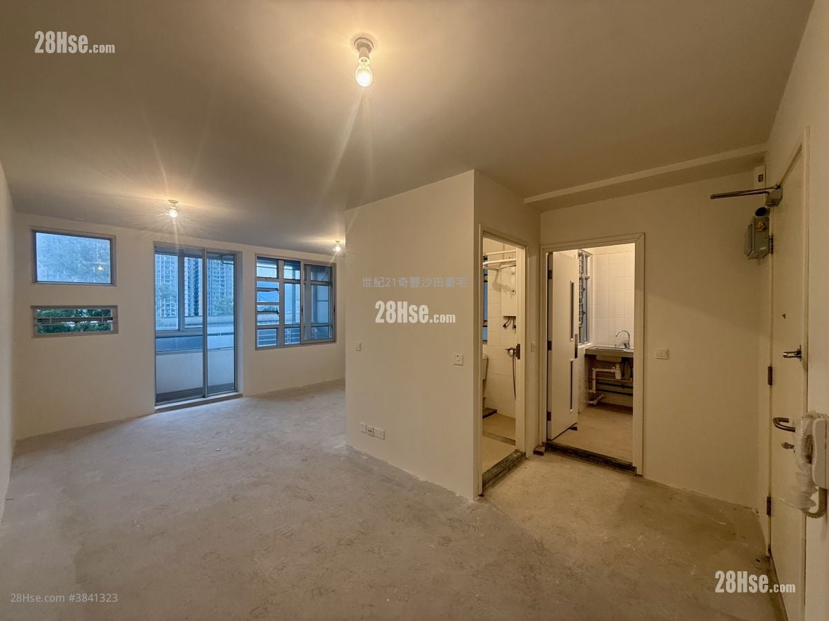 Kam Chun Court Sell Studio , 1 Bathroom 418 ft²