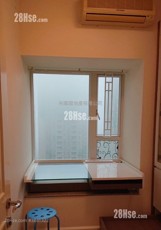 Metro Town Sell 3 Bedrooms , 2 Bathrooms 629 ft²