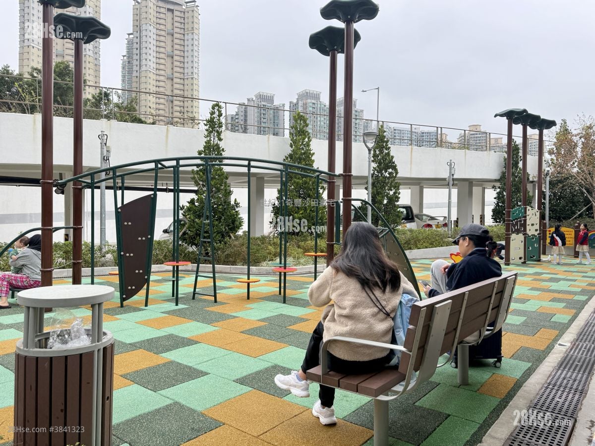 Kam Chun Court Sell Studio , 1 Bathroom 418 ft²
