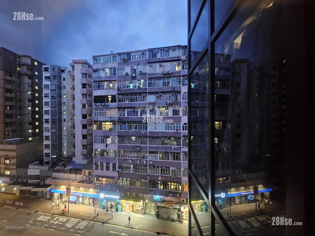 Ava61 Rental Studio , 1 Bathroom 161 ft²