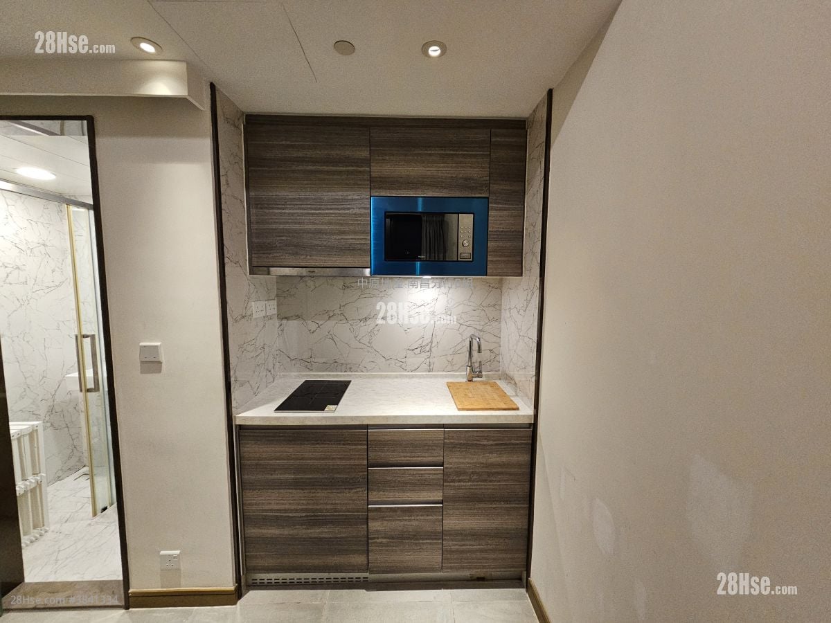 Ava61 Rental Studio , 1 Bathroom 161 ft²