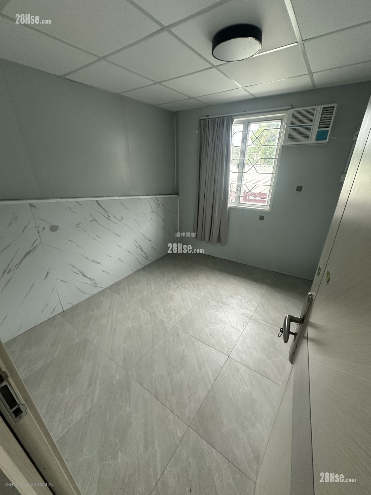 Lau Sheung Heung Rental 2 Bedrooms , 1 Bathroom 420 ft²