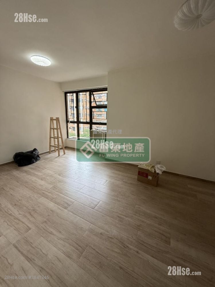 Parc Oasis Rental 3 Bedrooms , 2 Bathrooms 559 ft²