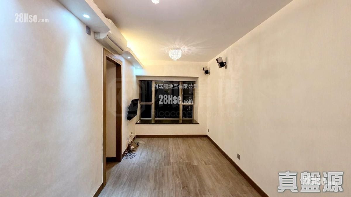 Tseung Kwan O Plaza Sell 2 Bedrooms , 1 Bathroom 451 ft²