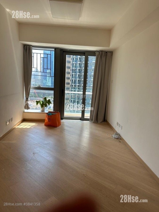 One Kai Tak(I) Sell 3 Bedrooms , 1 Bathroom 584 ft²