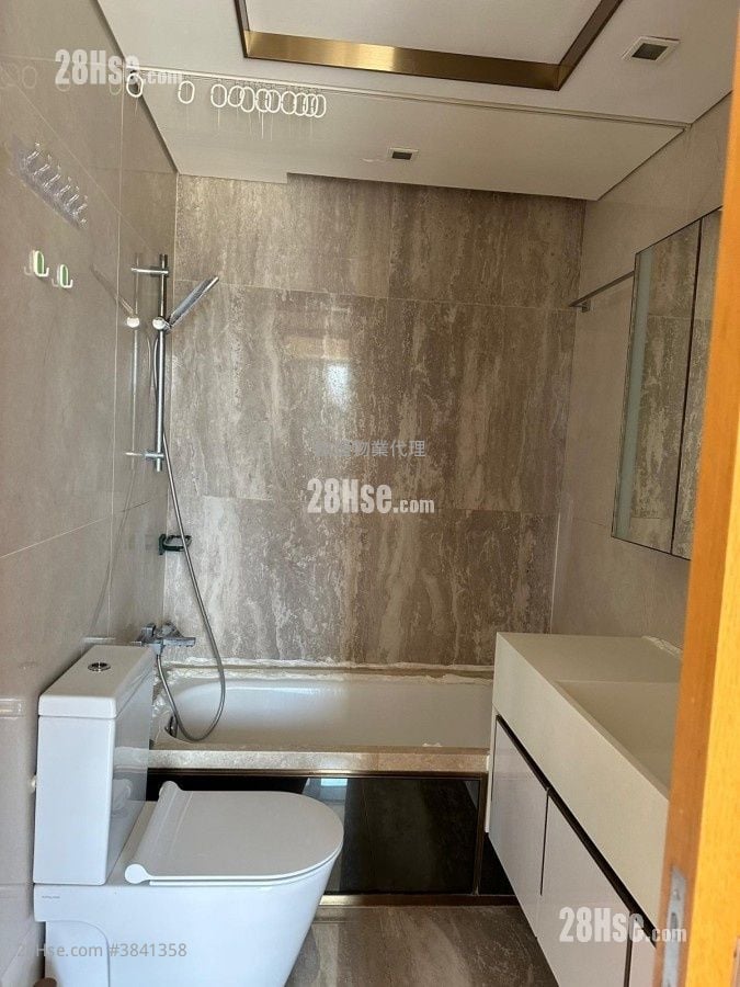 One Kai Tak(I) Sell 3 Bedrooms , 1 Bathroom 584 ft²