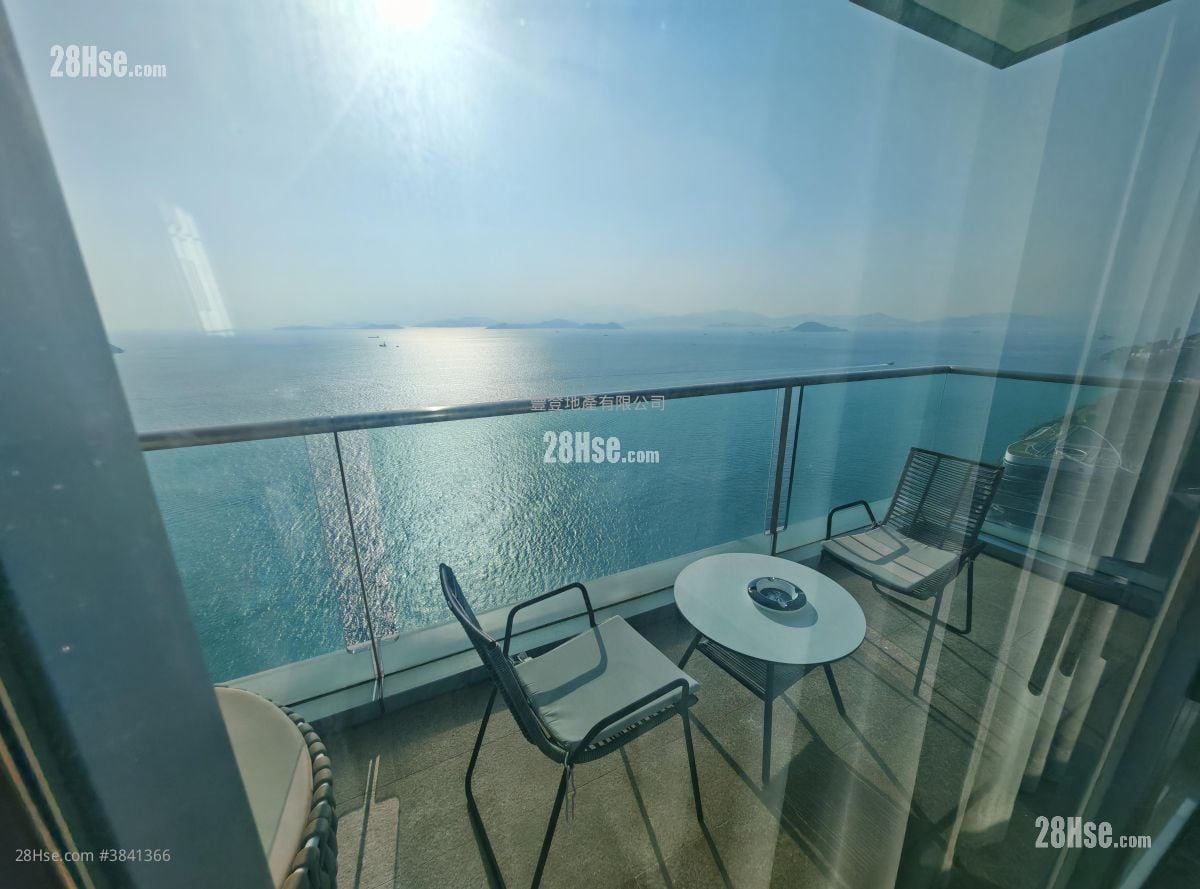 Residence Bel-Air Rental 3 Bedrooms , 3 Bathrooms 1,955 ft²