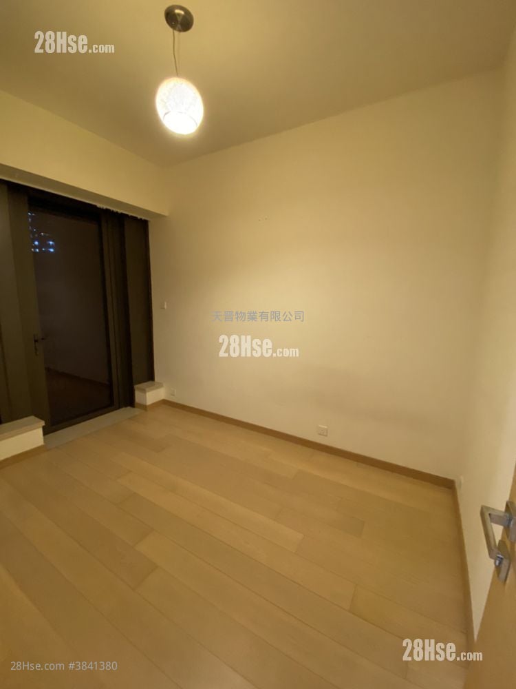 Mantin Heights Sell 1 Bedroom , 1 Bathroom 403 ft²