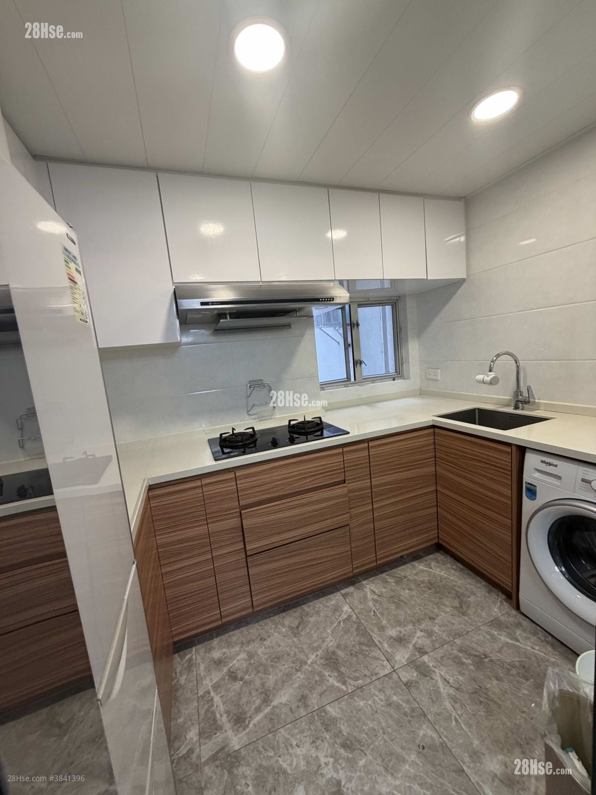 Taikoo Shing Rental 3 Bedrooms , 1 Bathroom 714 ft²