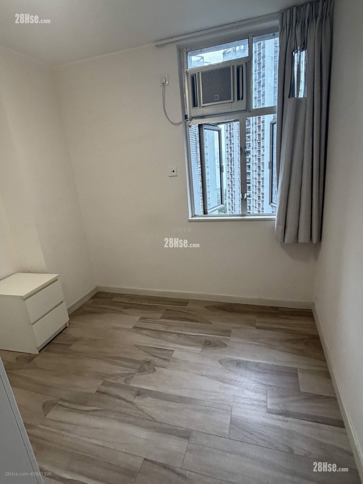 Taikoo Shing Rental 3 Bedrooms , 1 Bathroom 714 ft²