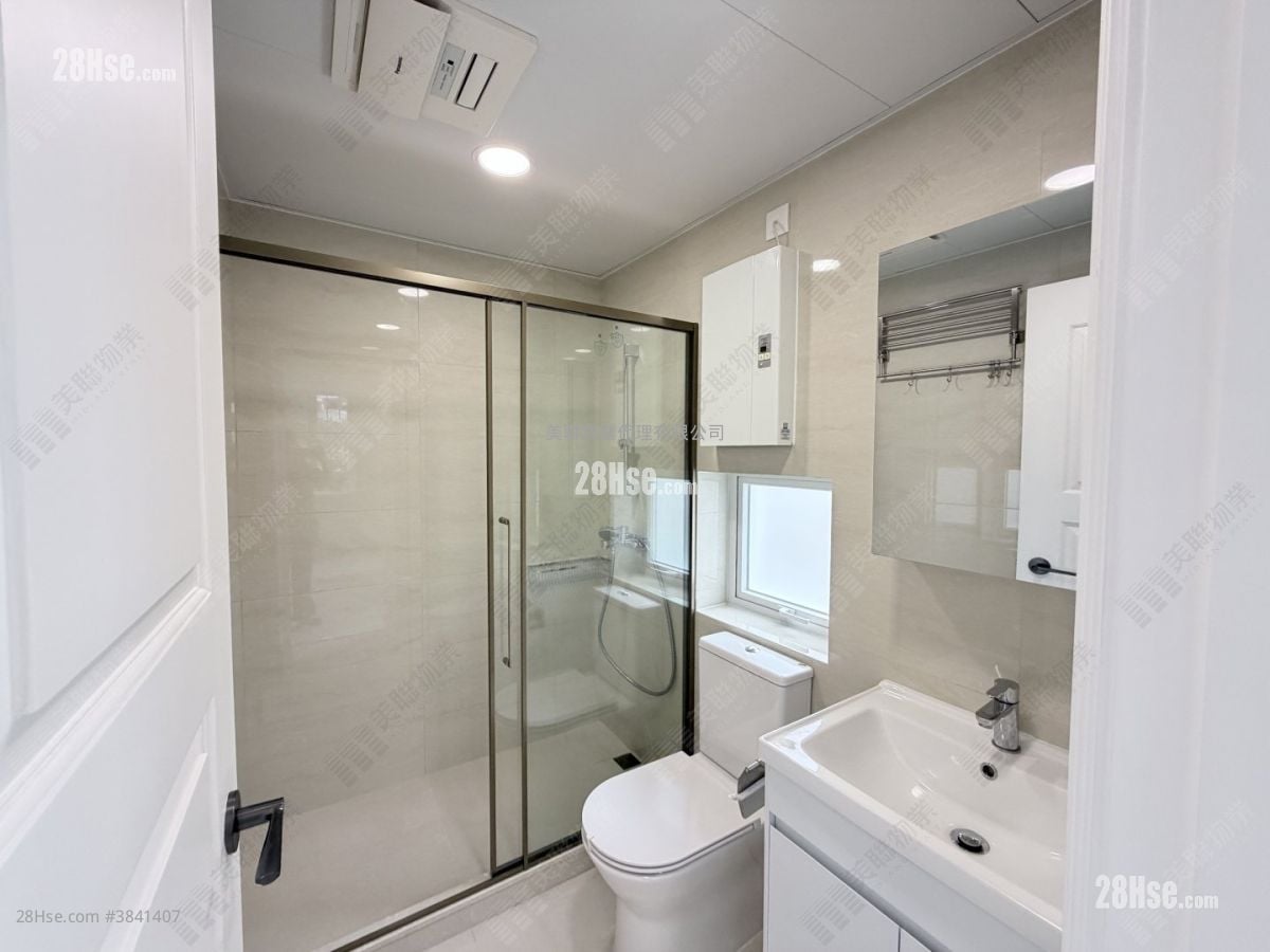 Bonavista Building Sell 3 Bedrooms 1,173 ft²