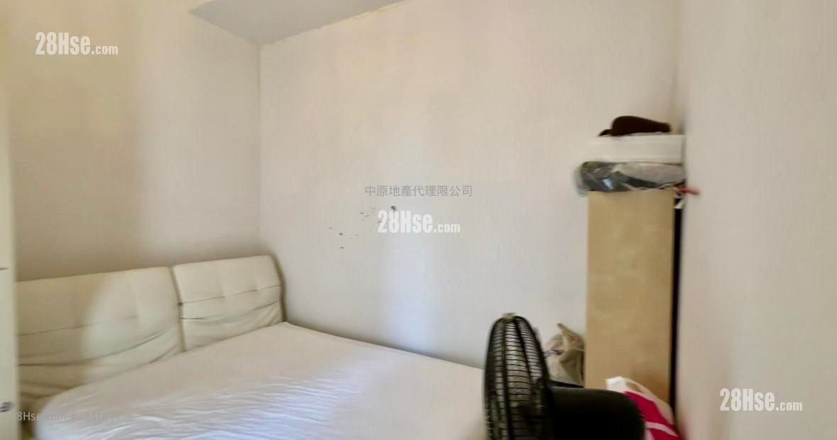 Valais Sell 3 Bedrooms , 5+ Bathrooms 2,454 ft²