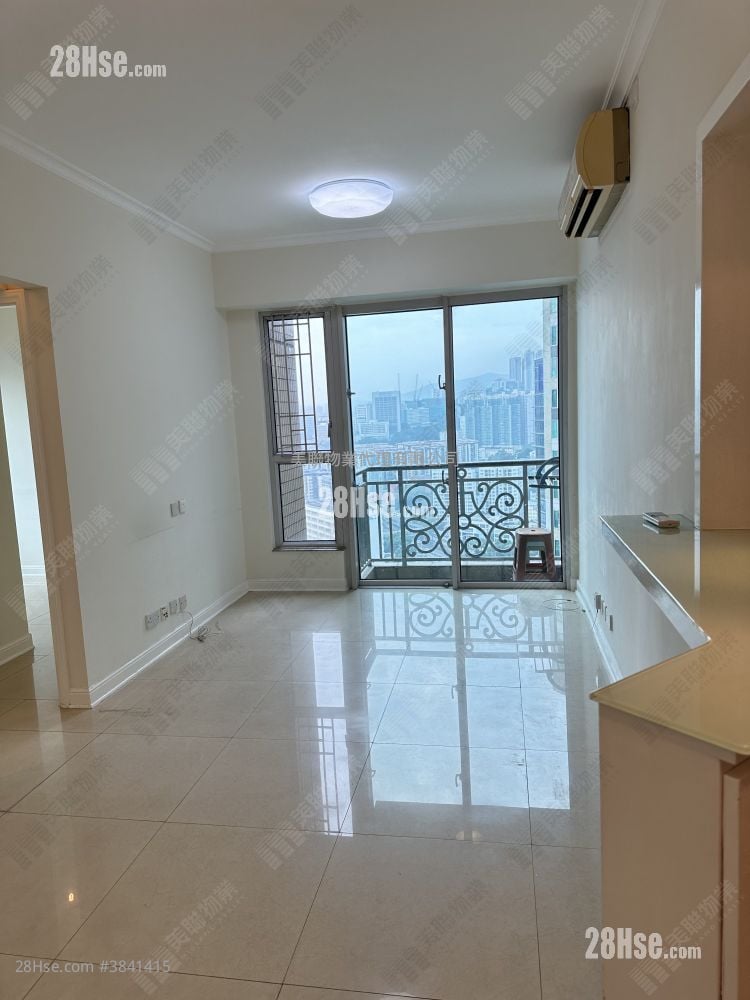 Banyan Garden Sell 2 Bedrooms , 1 Bathroom 477 ft²