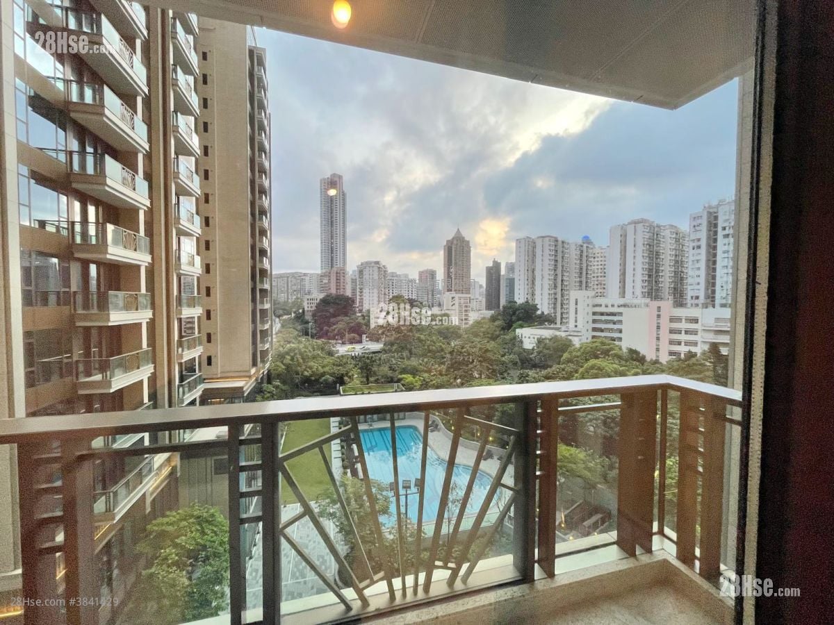 Grand Homm Rental 3 Bedrooms , 4 Bathrooms 1,425 ft²