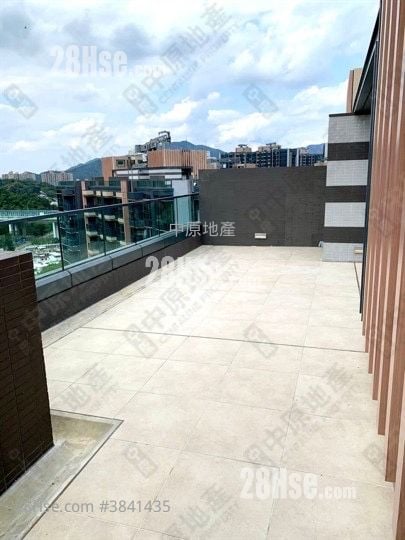 The Regent Sell 3 Bedrooms 580 ft²