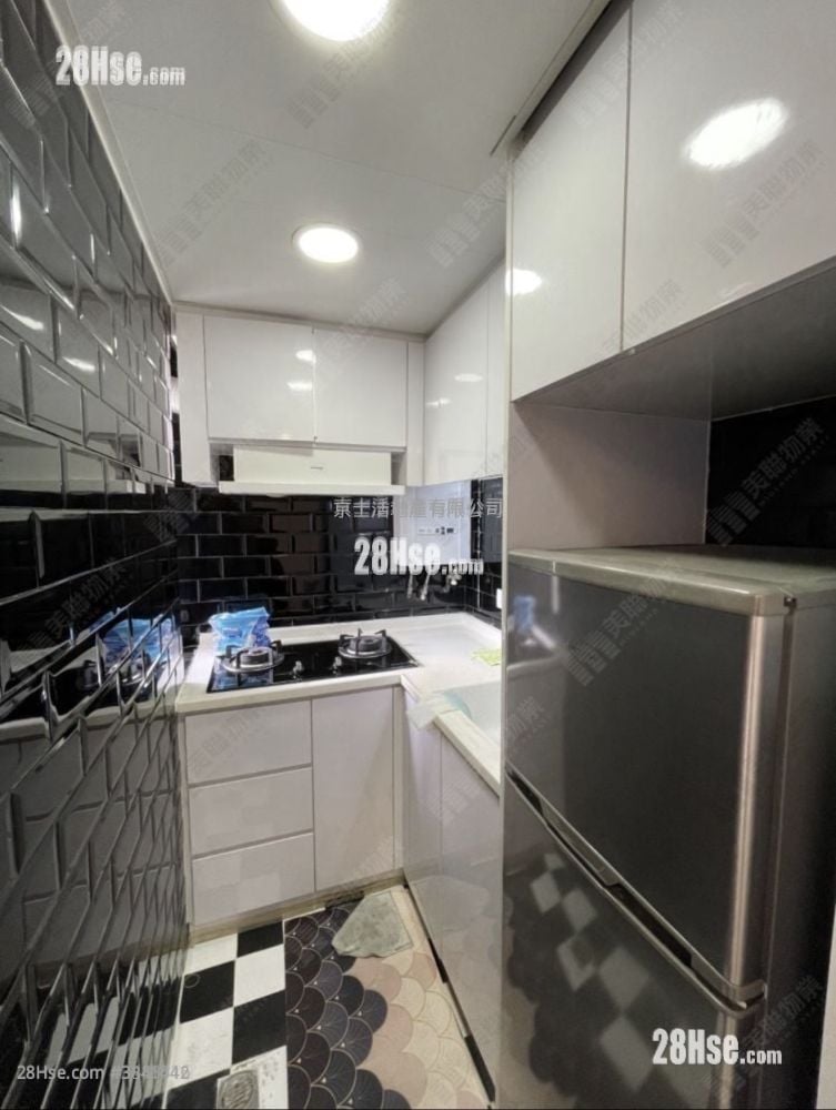 Shatin Centre Rental 301 ft²