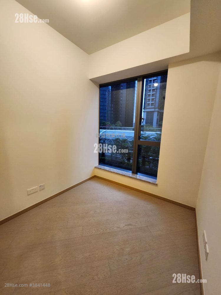 One Victoria Rental 1 Bedroom , 1 Bathroom 338 ft²