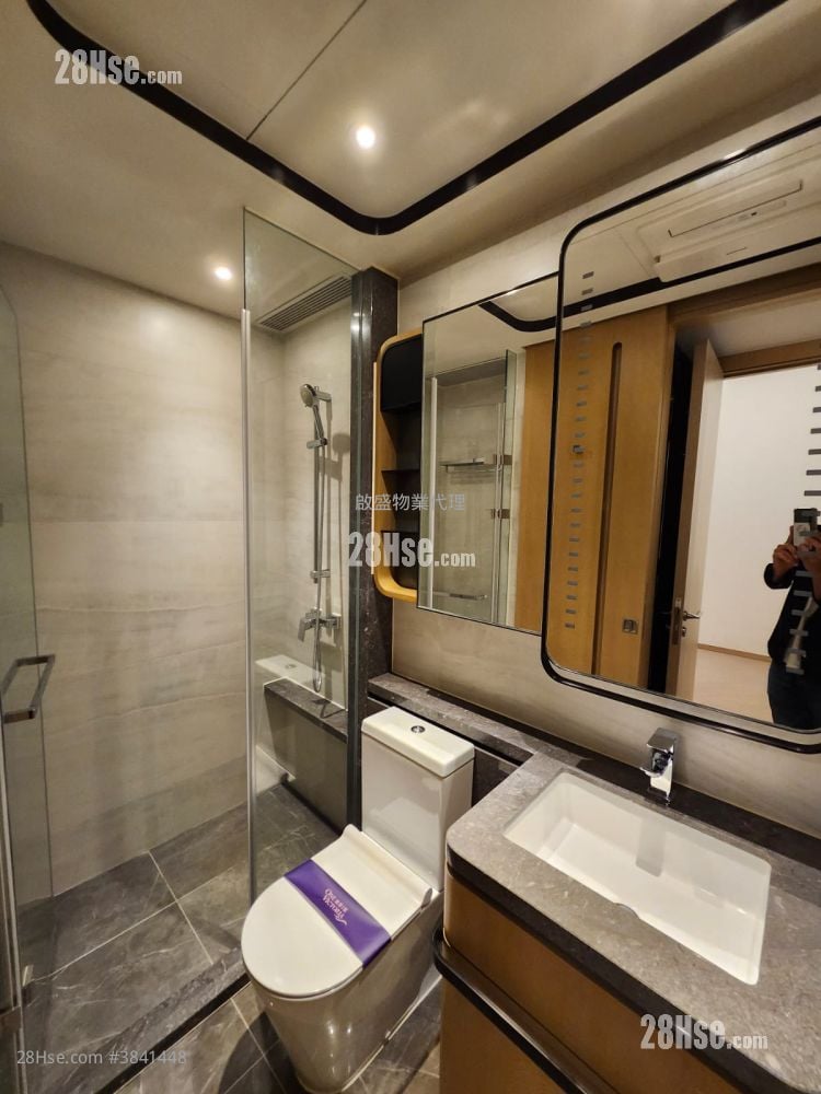 One Victoria Rental 1 Bedroom , 1 Bathroom 338 ft²