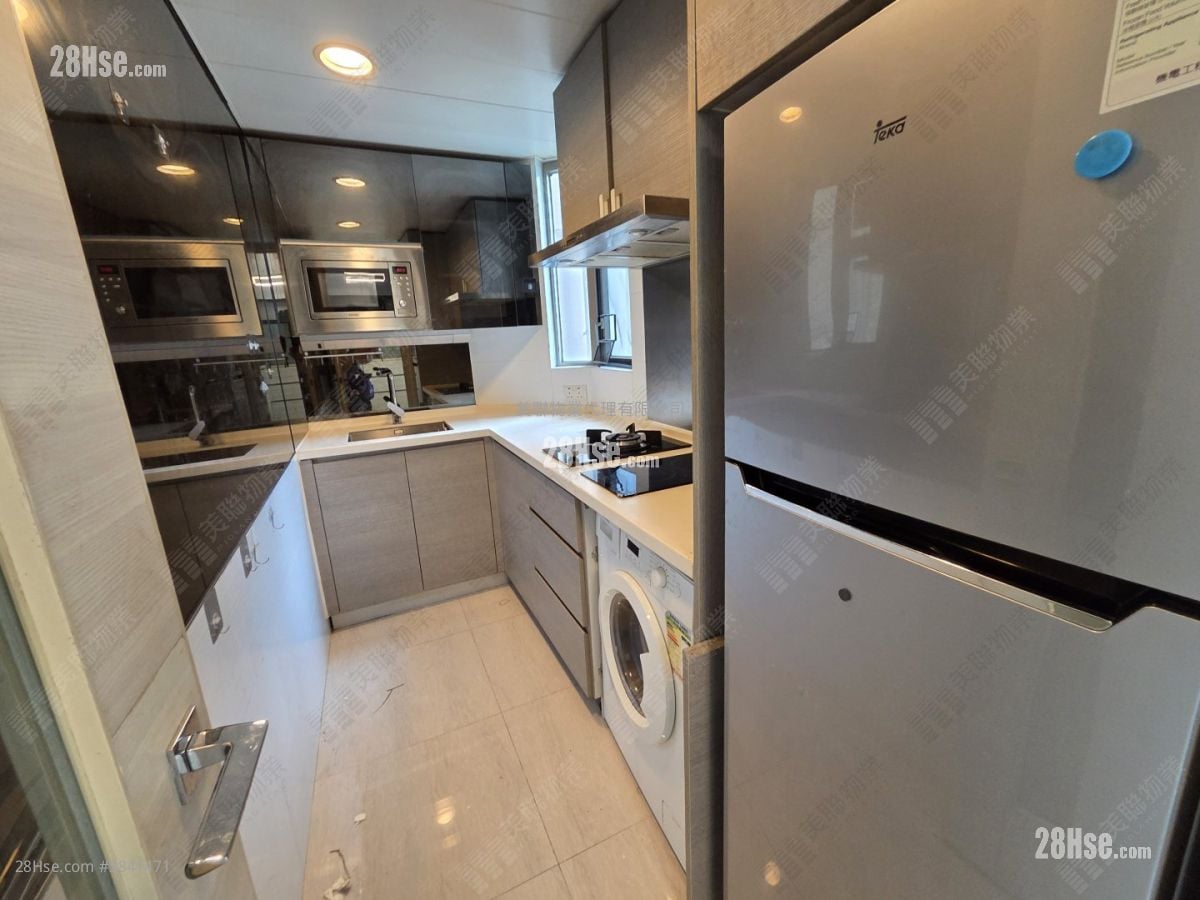 Yuccie Square Rental 2 Bedrooms , 1 Bathroom 426 ft²