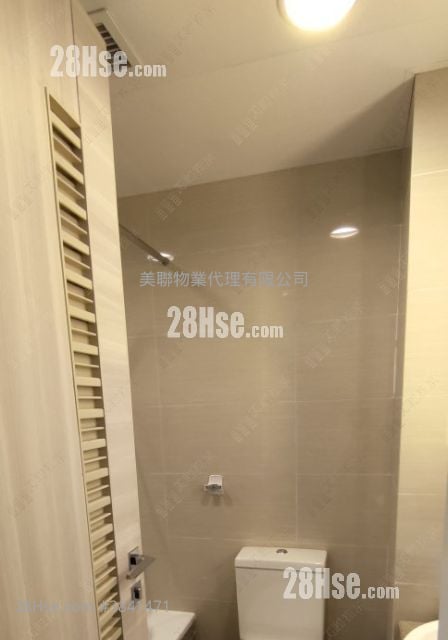 Yuccie Square Rental 2 Bedrooms , 1 Bathroom 426 ft²