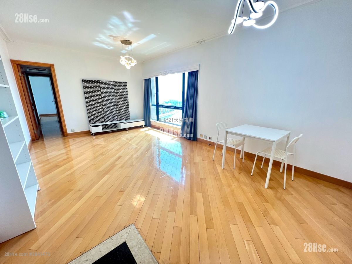 Aegean Coast Rental 4 Bedrooms , 2 Bathrooms 811 ft²