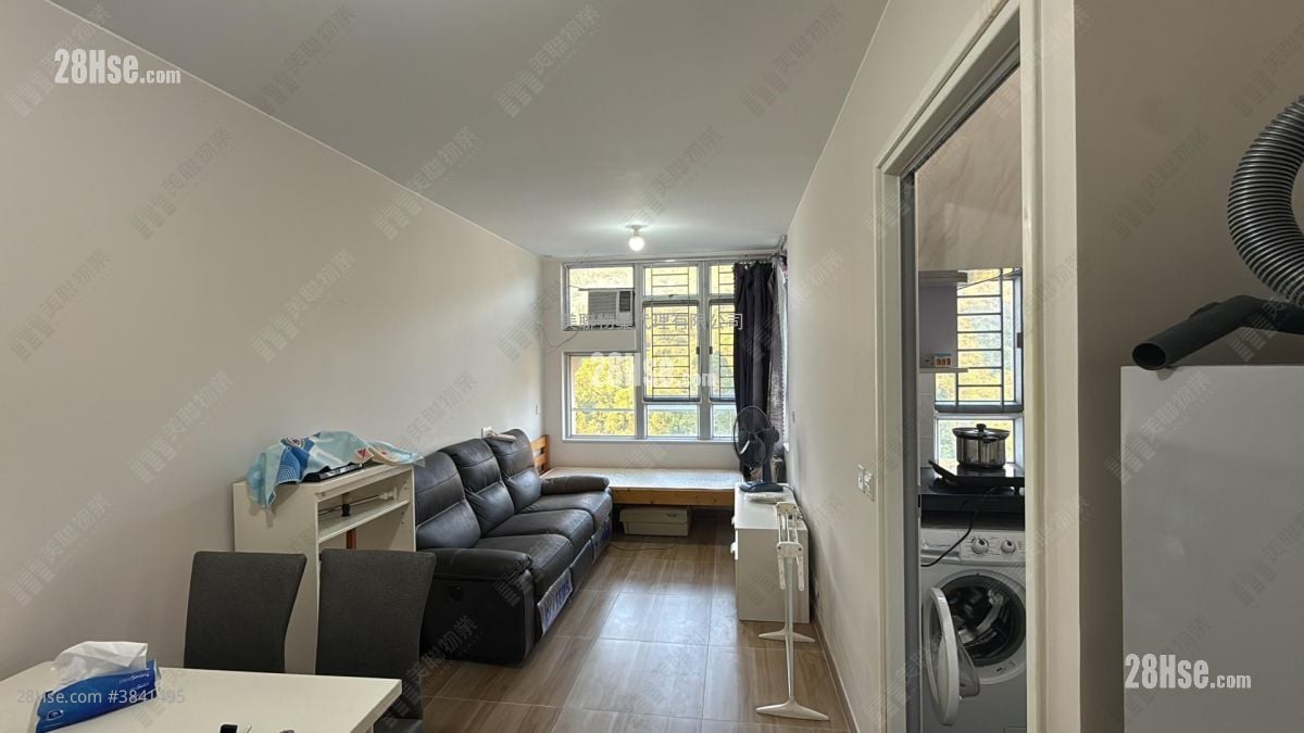 Yu Tai Court Sell 279 ft²