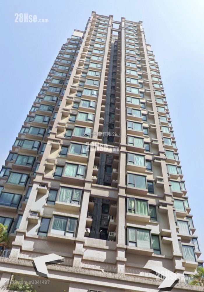 Palatial Stand Rental 2 Bedrooms , 1 Bathroom 258 ft²