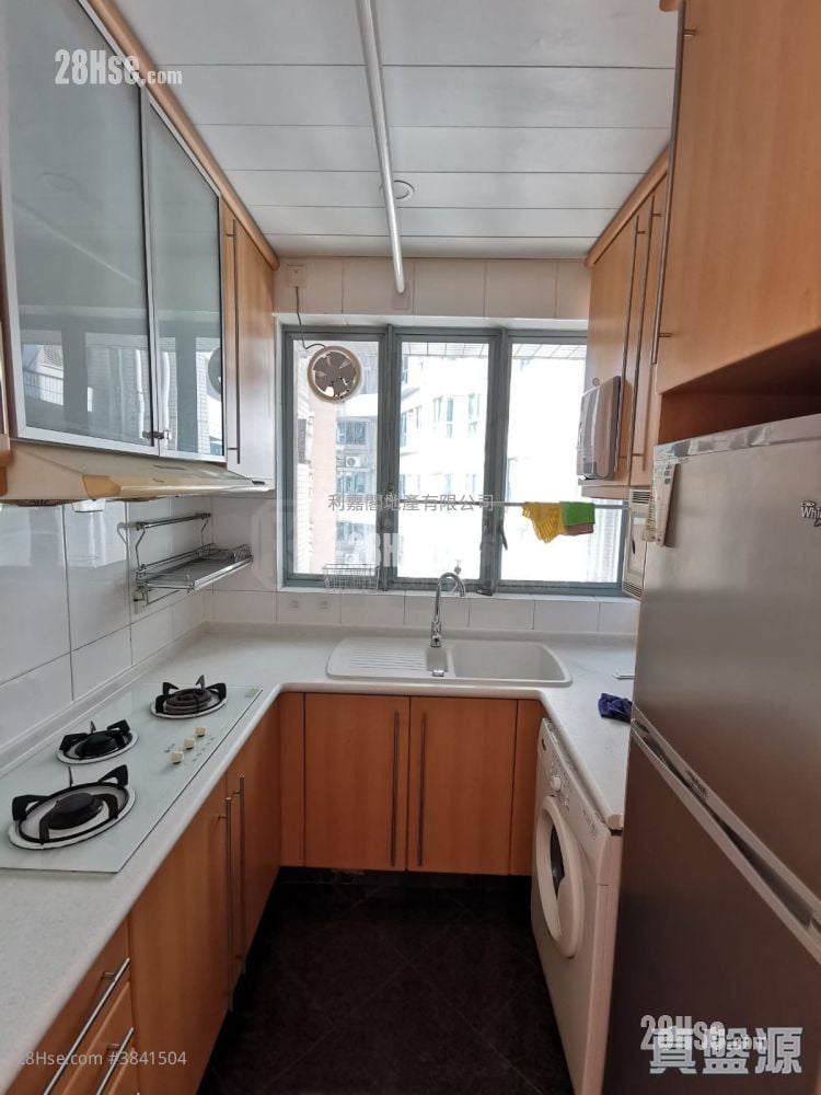 Ocean Shores Sell 2 Bedrooms 496 ft²