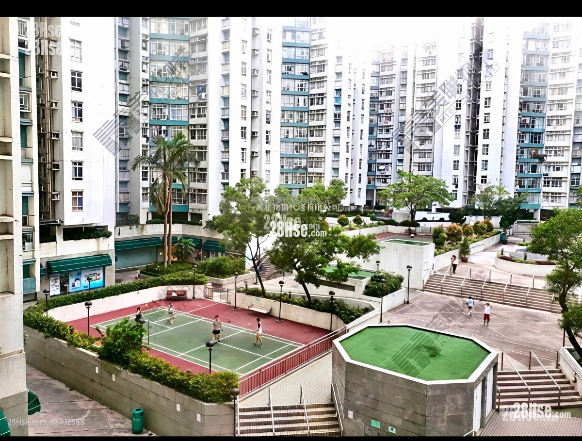 Whampoa Garden Sell 2 Bedrooms , 1 Bathroom 505 ft²