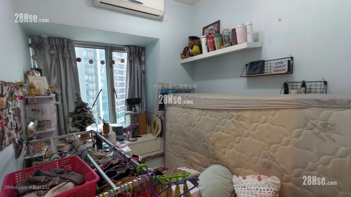 bedroom 1: City Point Sell 4 Bedrooms , 2 Bathrooms 854 ft²