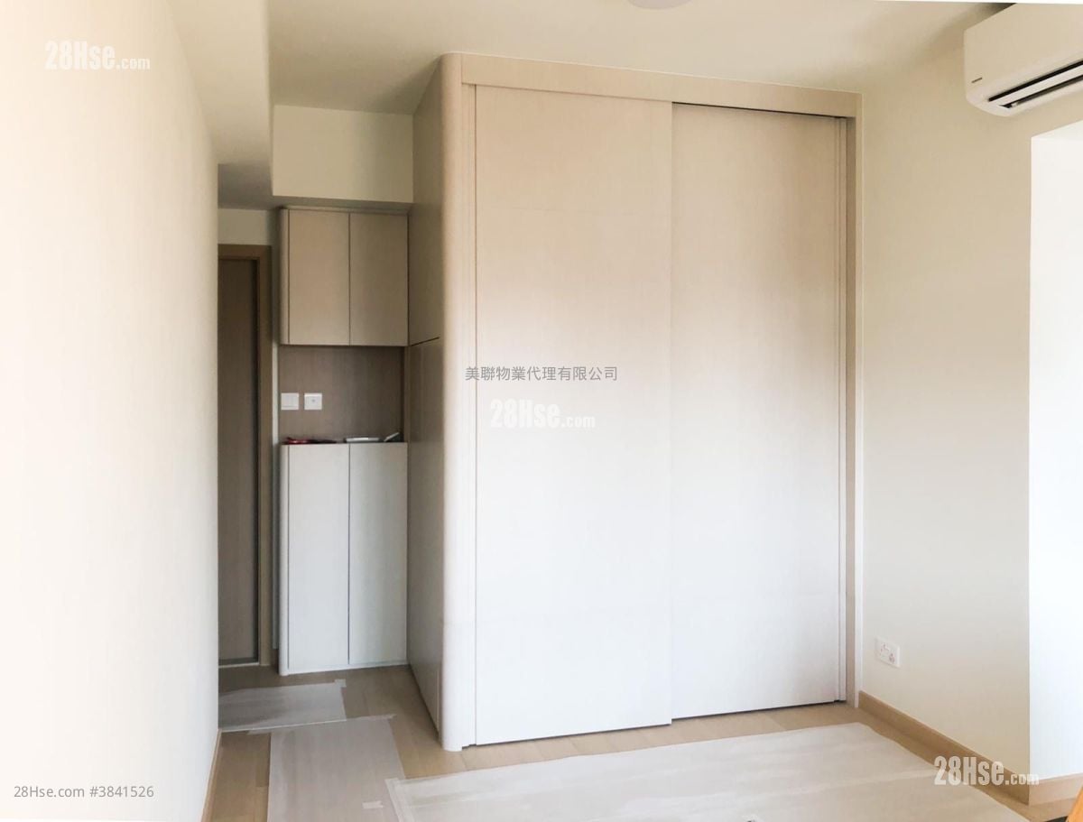 Sol City Rental 2 Bedrooms , 1 Bathroom 532 ft²