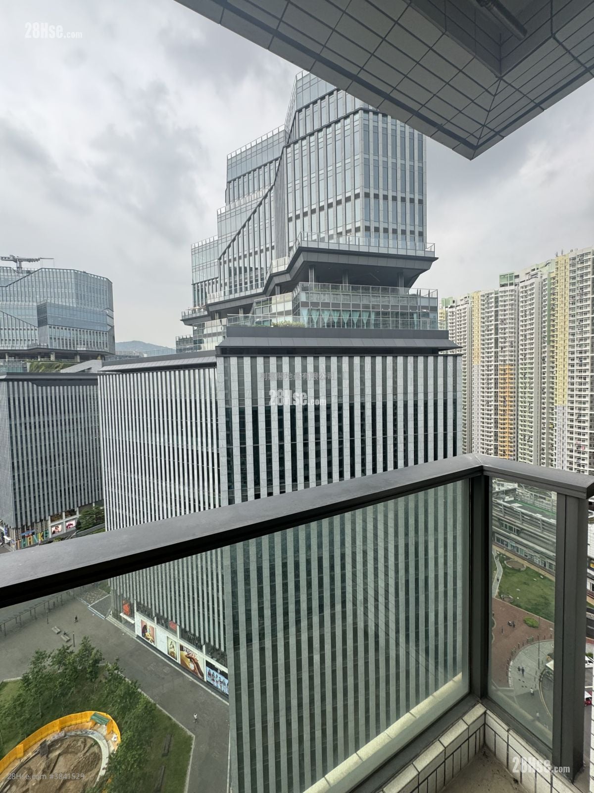 3 Muk Chui Street Rental 2 Bedrooms , 1 Bathroom 539 ft²