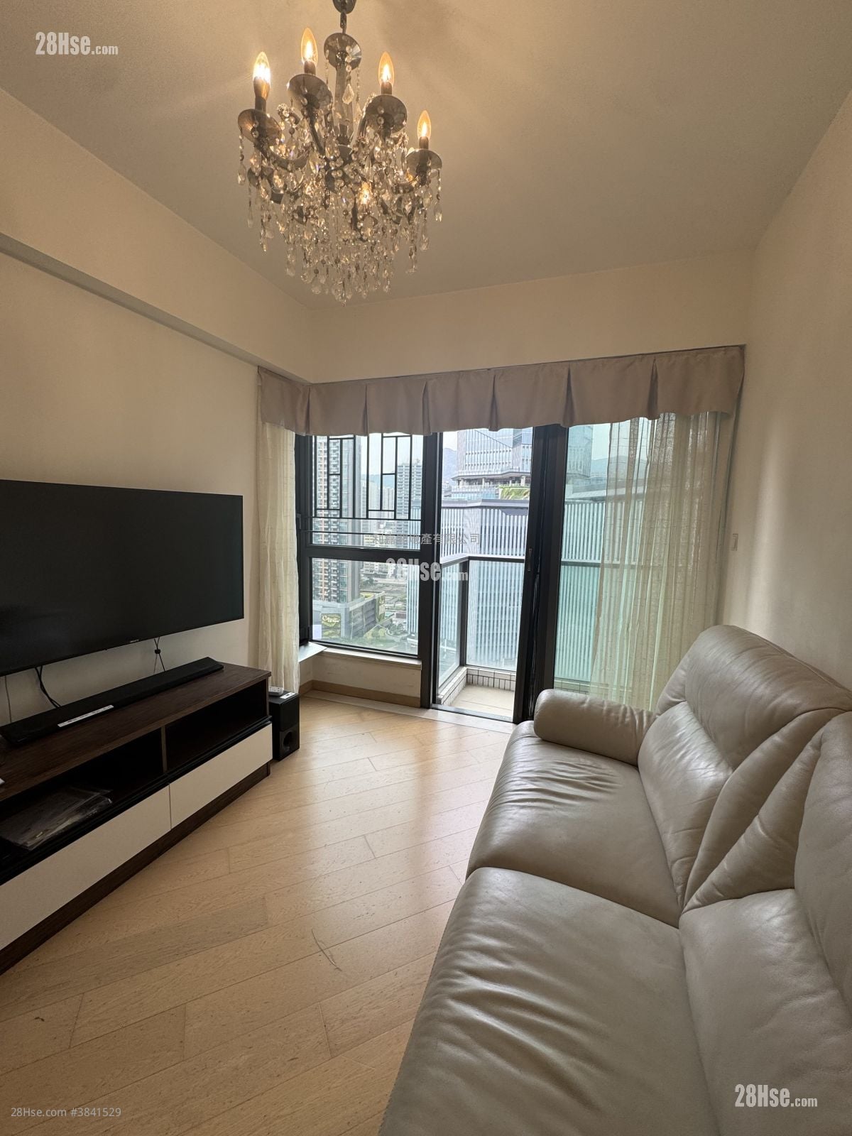 3 Muk Chui Street Rental 2 Bedrooms , 1 Bathroom 539 ft²