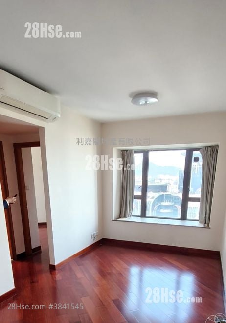 The Arch Sell 1 Bedroom , 1 Bathroom 395 ft²