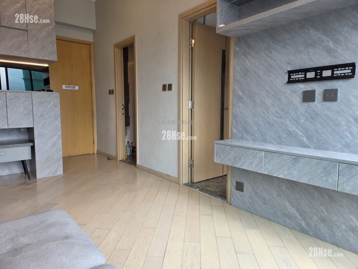 Lime Stardom Rental 1 Bedroom , 1 Bathroom 386 ft²