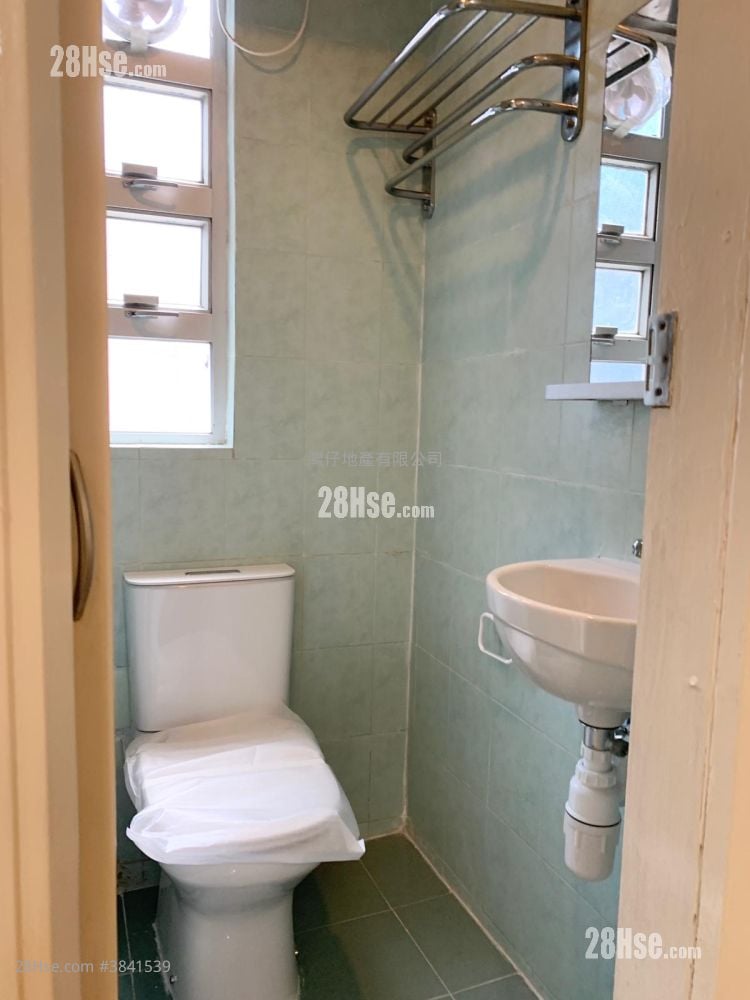 Yen Ying Building Rental 2 Bedrooms , 1 Bathroom 332 ft²