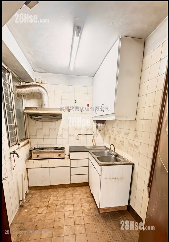 Whampoa Garden Sell 2 Bedrooms , 1 Bathroom 505 ft²