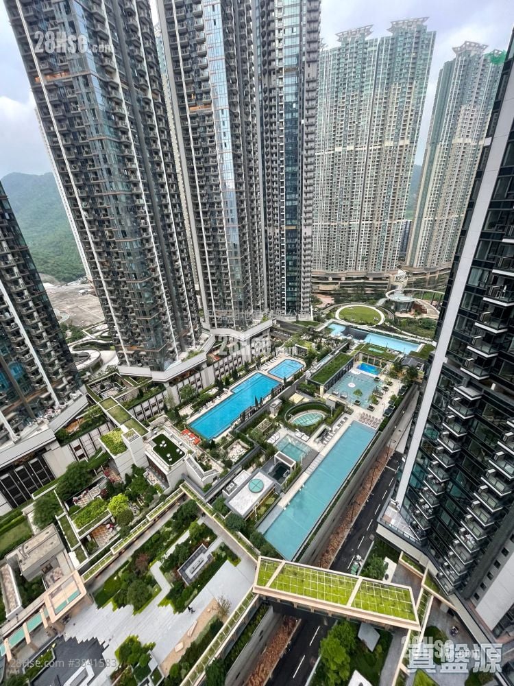 Seasons Place Sell 1 Bedroom , 1 Bathroom 323 ft²