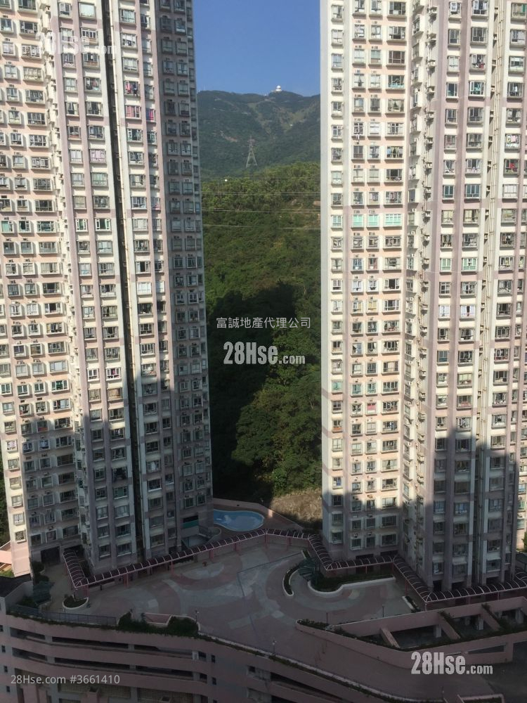 King Lai Court Sell 2 Bedrooms , 1 Bathroom 401 ft²
