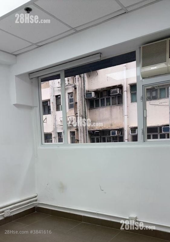 Shing Yip Industrial Building Rental 1 Bedroom , 1 Toilet